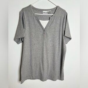 fashion bug Women sweatershit  Gray long sleeve Size 14/16W